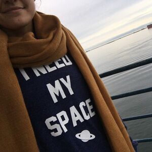 Wildfox I Need My Space Pullover Jumper Long Sleeve Top Women’s Size XS Blue